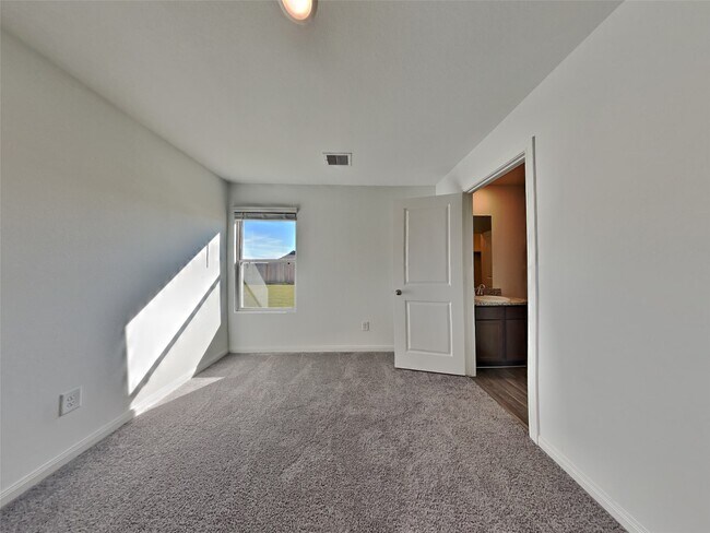 Building Photo - 18 Rd 5117