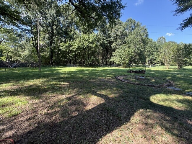 Building Photo - 6970 Raleigh Lagrange Dr