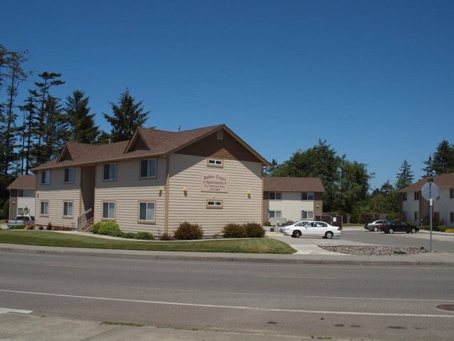 Building Photo - 2375 Bates Ln