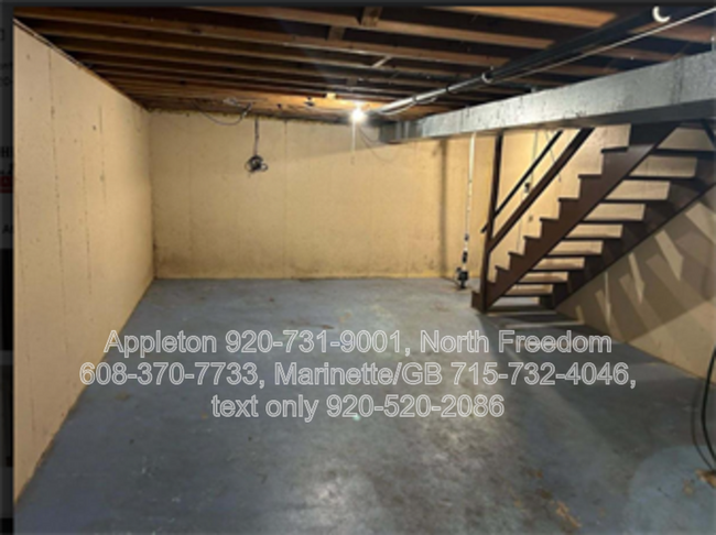 Building Photo - 564 Spinnaker Ln