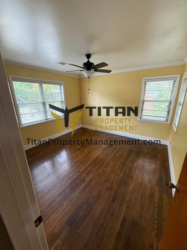 Building Photo - 2bed/2bath house
