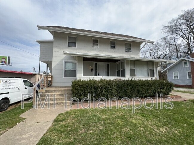 Primary Photo - 1220 E Thompson Rd