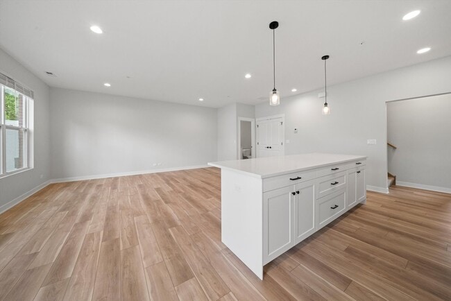 Building Photo - 17880 Argos Ct
