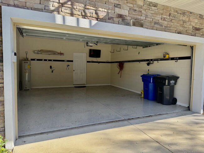 Building Photo - 5610 Kingletsound