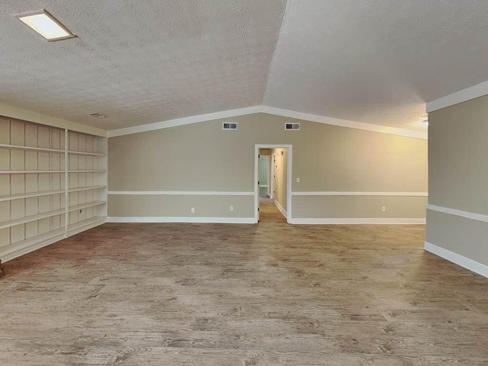 Building Photo - 1694 Webb Gin House Rd