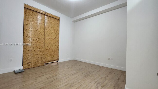 Building Photo - 1805 Ponce de Leon Blvd