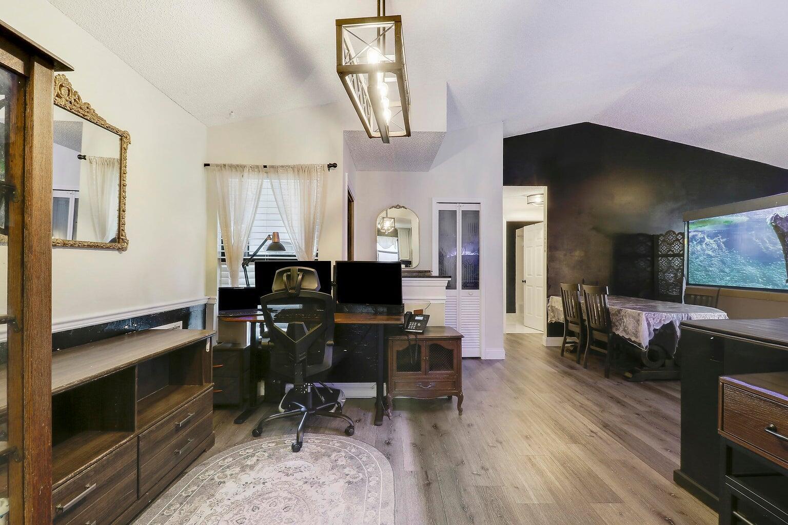 Building Photo - 5117 Arbor Glen Cir