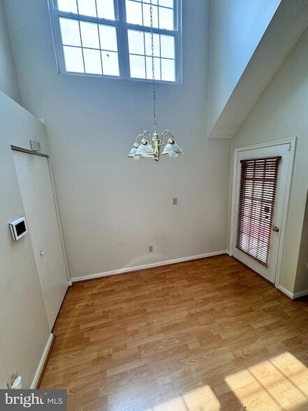 Building Photo - 10547 Beacon Ridge Dr