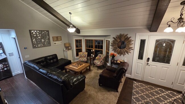 Building Photo - 9500 Fox Valley Dr