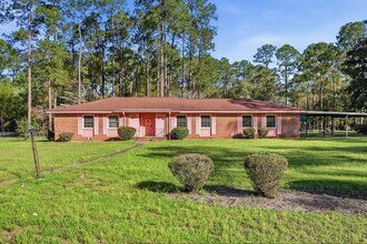 Building Photo - 2101 Goldendale Ln