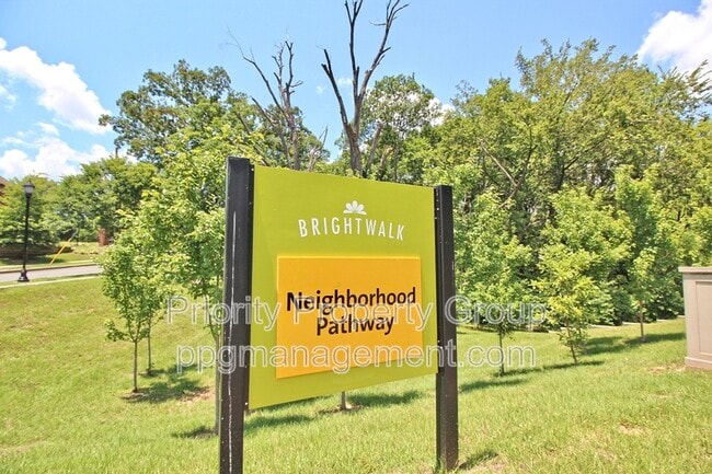 Building Photo - 1614 Pat Garrett St