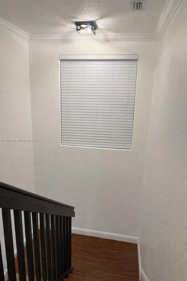 Building Photo - 14964 SW 32nd Terrace