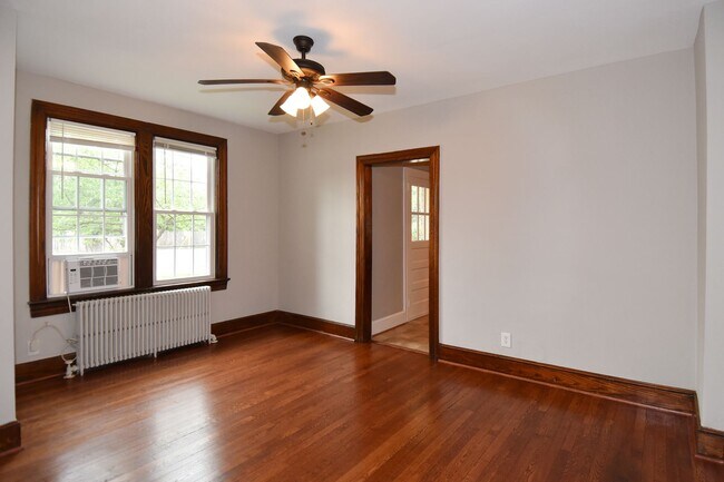 Building Photo - 600 23rd St S