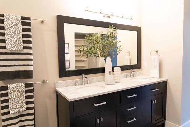 Building Photo - Erie Building