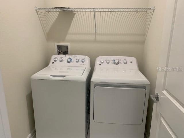 Building Photo - 16441 Champlain St