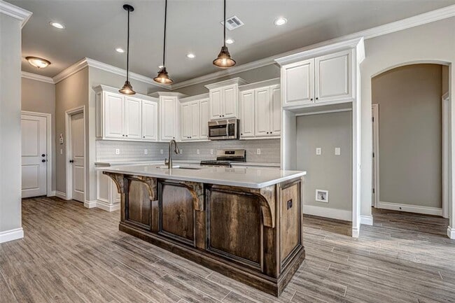 Building Photo - Beautiful Coeur D'Alene/Yukon