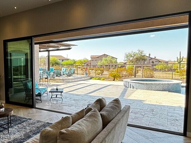 Building Photo - 7637 E Tasman Cir