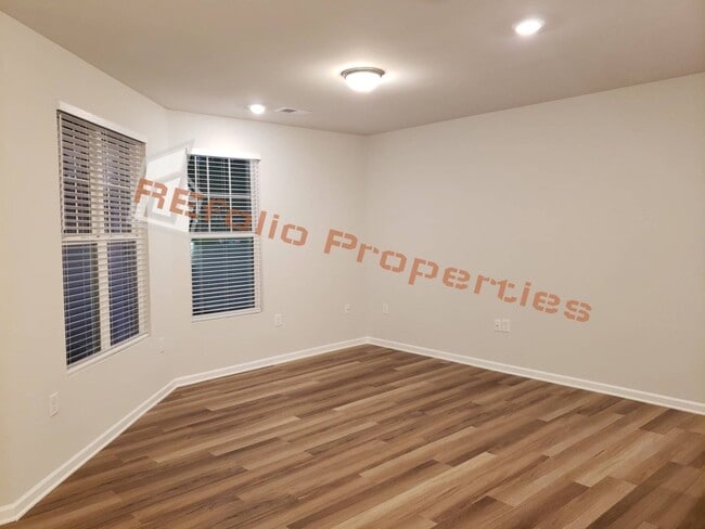 Building Photo - 6079 Beale Loop