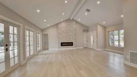 Building Photo - 6813 Viento Way