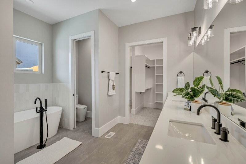 Building Photo - 1452 Meadow Glen Dr