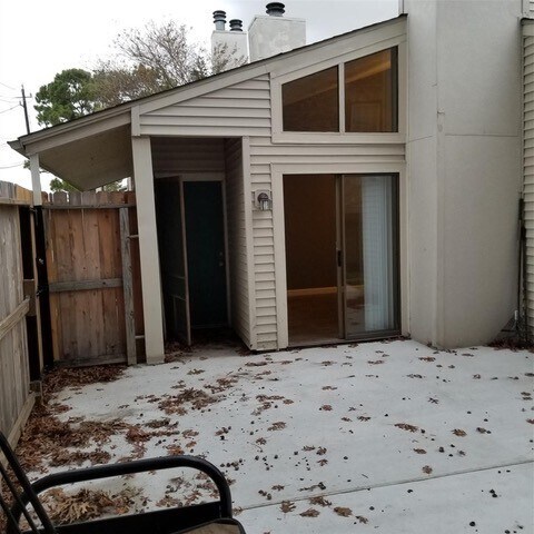 Building Photo - 6401 Deihl Rd