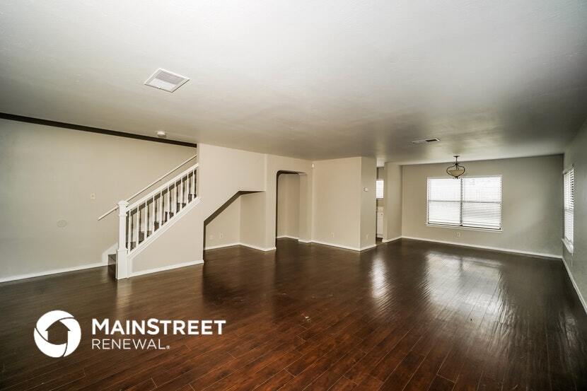 Building Photo - 8119 Grimchester