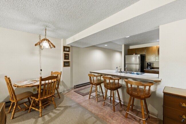 Building Photo - 2822 Hager Ln
