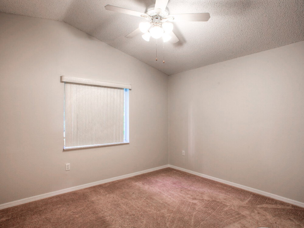 Building Photo - 9038 Water Hazard Dr