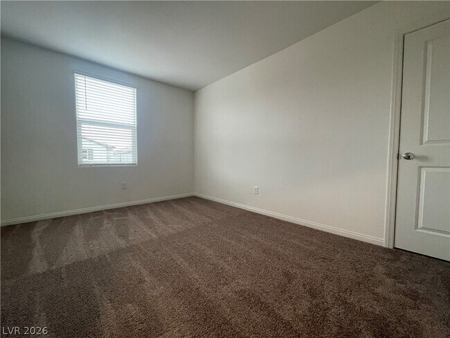 Building Photo - 9953 Cluny Ave