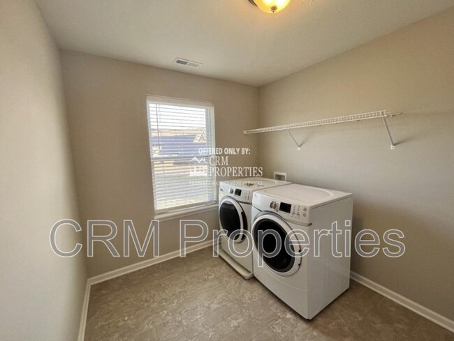 Building Photo - 1405 Sunbrook Ct