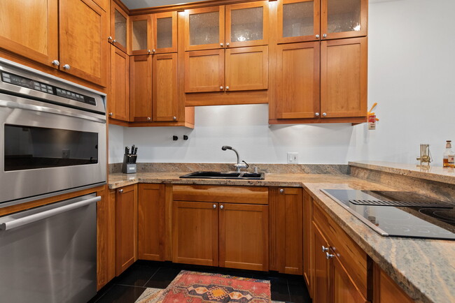 Building Photo - 1406 Harvard Ave