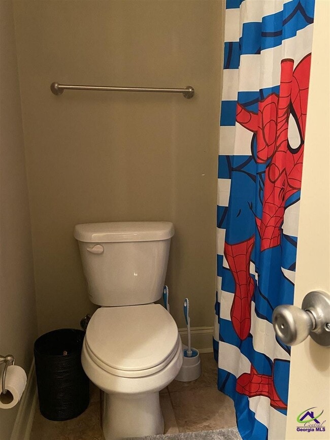 Building Photo - 552 Grand Ave