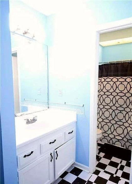 Building Photo - 852 Glynn Oaks Dr