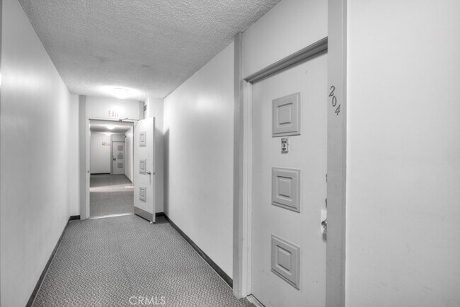 Building Photo - 4255 5th St