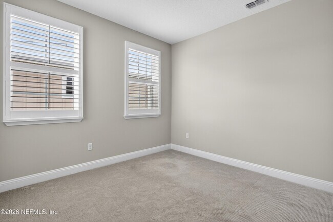 Building Photo - 527 Marquesa Cir