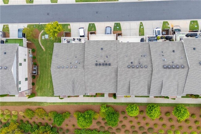 Building Photo - 416 Montclair Ct