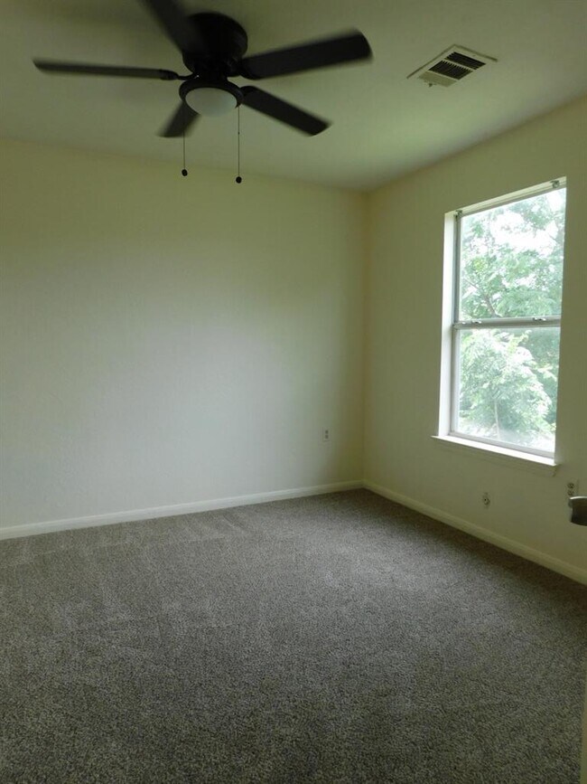 Building Photo - 4513 Magin Meadow Dr