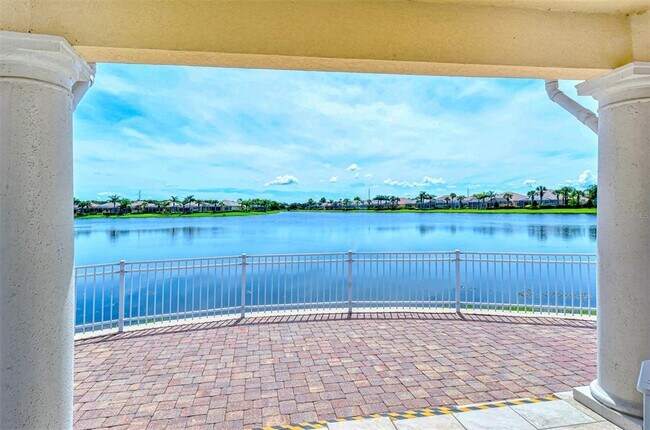 Building Photo - 11605 Garessio Ln