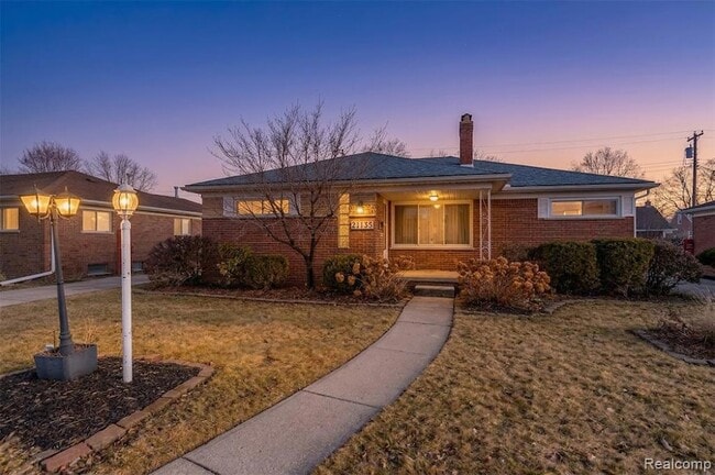 Building Photo - 21135 Virginia Ave