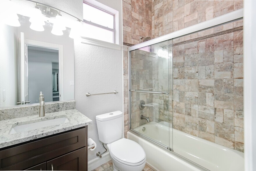 Building Photo - 6489 Calle Placido Dr
