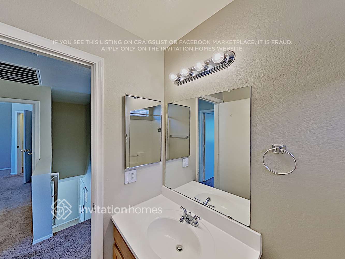 Building Photo - 163 S Parkwood