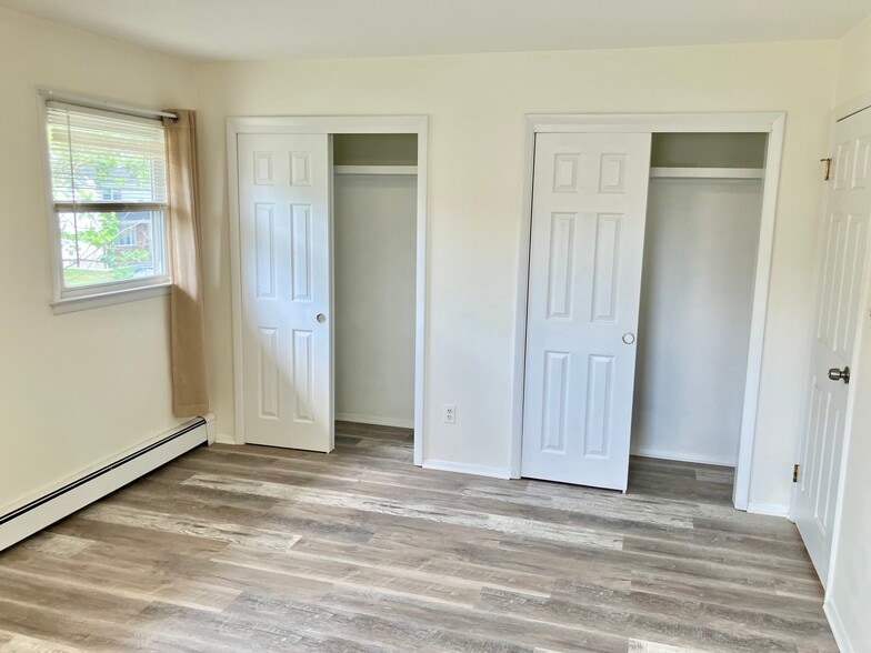 Bedroom 1 - 141 Dunbar Ave