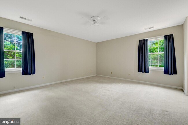 Building Photo - 2219 Cedar Mill Ct