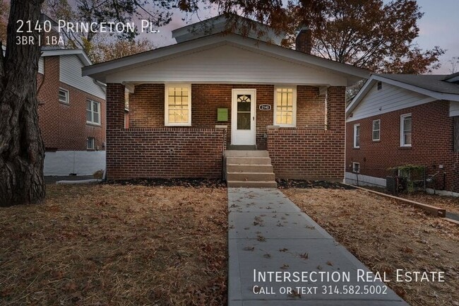 Building Photo - 2140 Princeton Pl