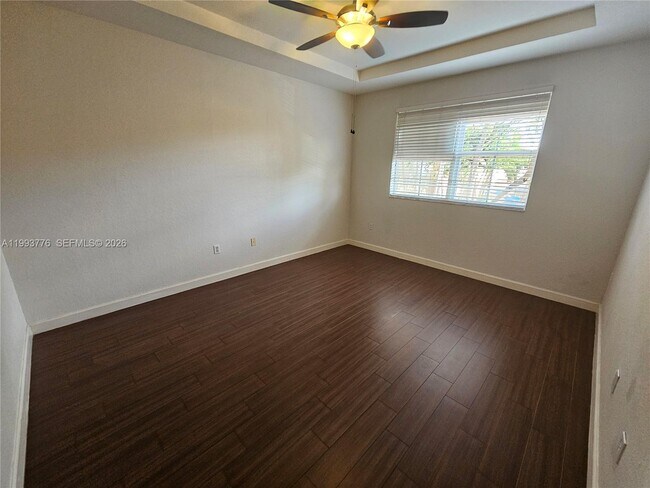 Building Photo - 11384 NW 84th Terrace