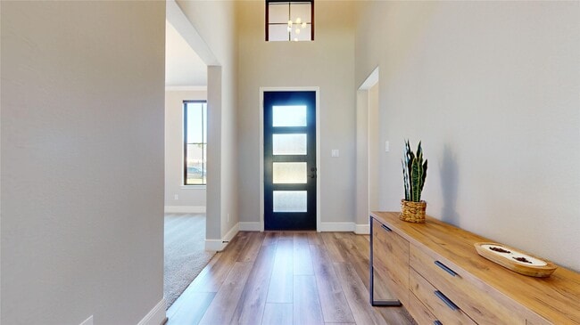 Building Photo - 8305 Greenleaf Ridge Way