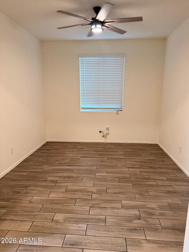 Building Photo - 6901 N 88th Dr