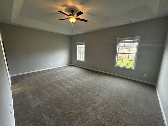 Building Photo - 1033 Echo Rdg Rd