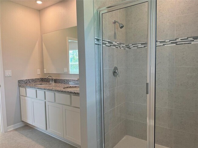 Building Photo - 59 Foster Ln