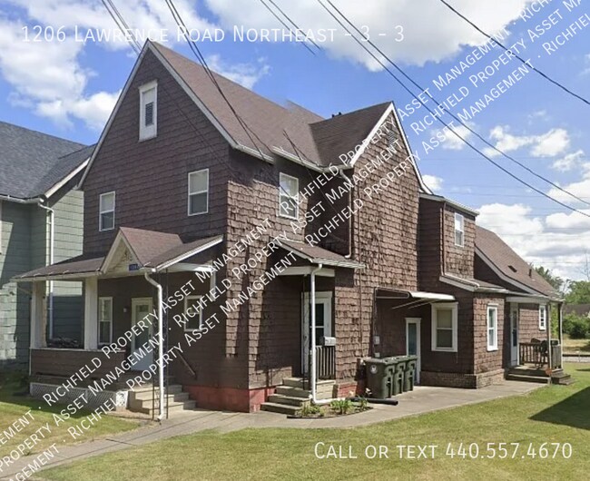 Building Photo - 1206 Lawrence Rd NE